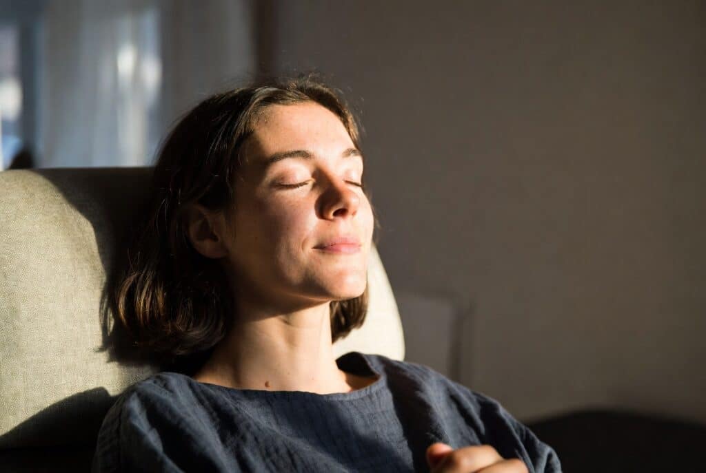 emdr therapy client experiencing calm relaxation during session