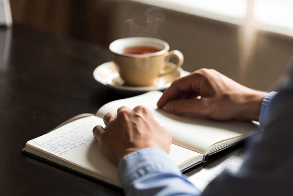generalized anxiety disorder quiet journaling moment